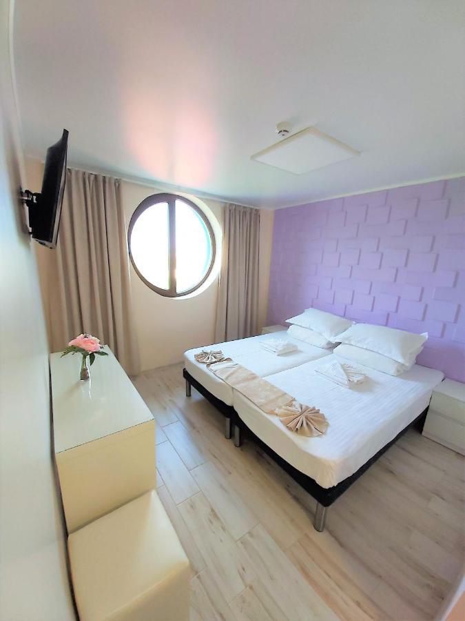 Camere De Inchiriat Baltenii De Sus Exterior photo